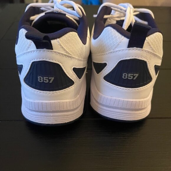 Men's NEW BALANCE 857 Sneakers - Picture 4 of 7